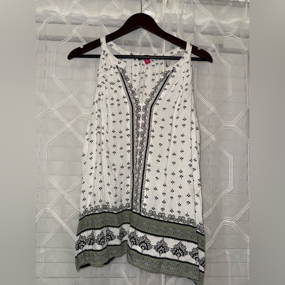 Vince Camuto Boho Sleeveless Blouse Tank Top | Size Medium - Picture 1 of 3
